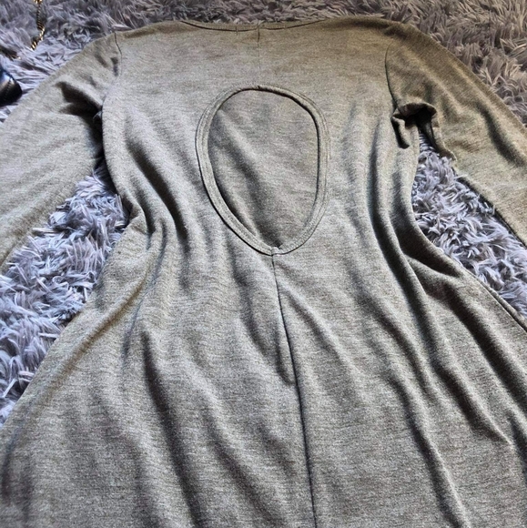 2/$15 Long Blouse- mix&match - Picture 5 of 7